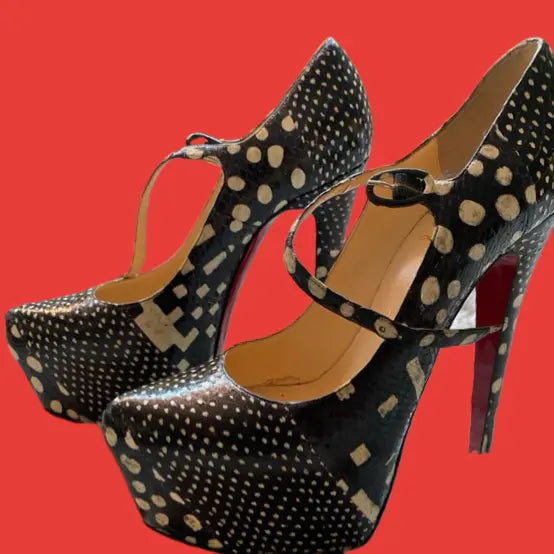 Christian Louboutin Pumps