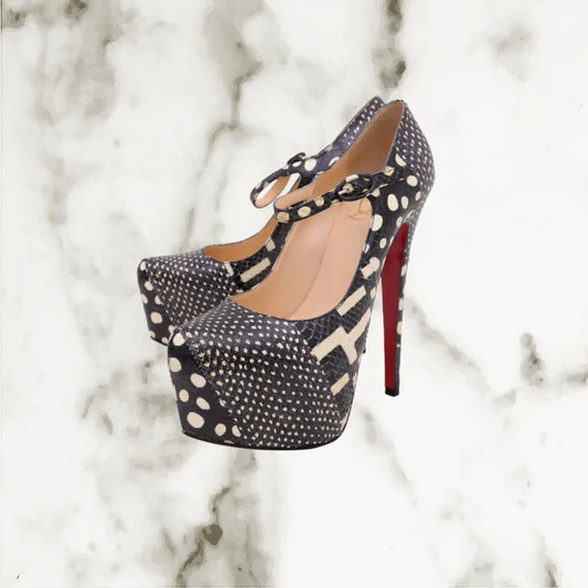 Christian Louboutin Pumps