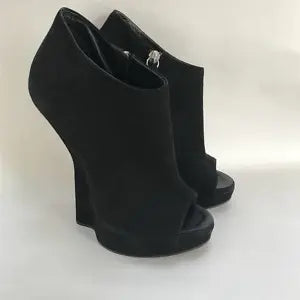 Giuseppe Zanotti Black Suede Heel-Less